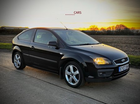 FORD FOCUS 2.0 Zetec Climate 3dr