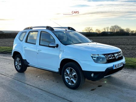 DACIA DUSTER 1.5 dCi Laureate Euro 6 (s/s) 5dr